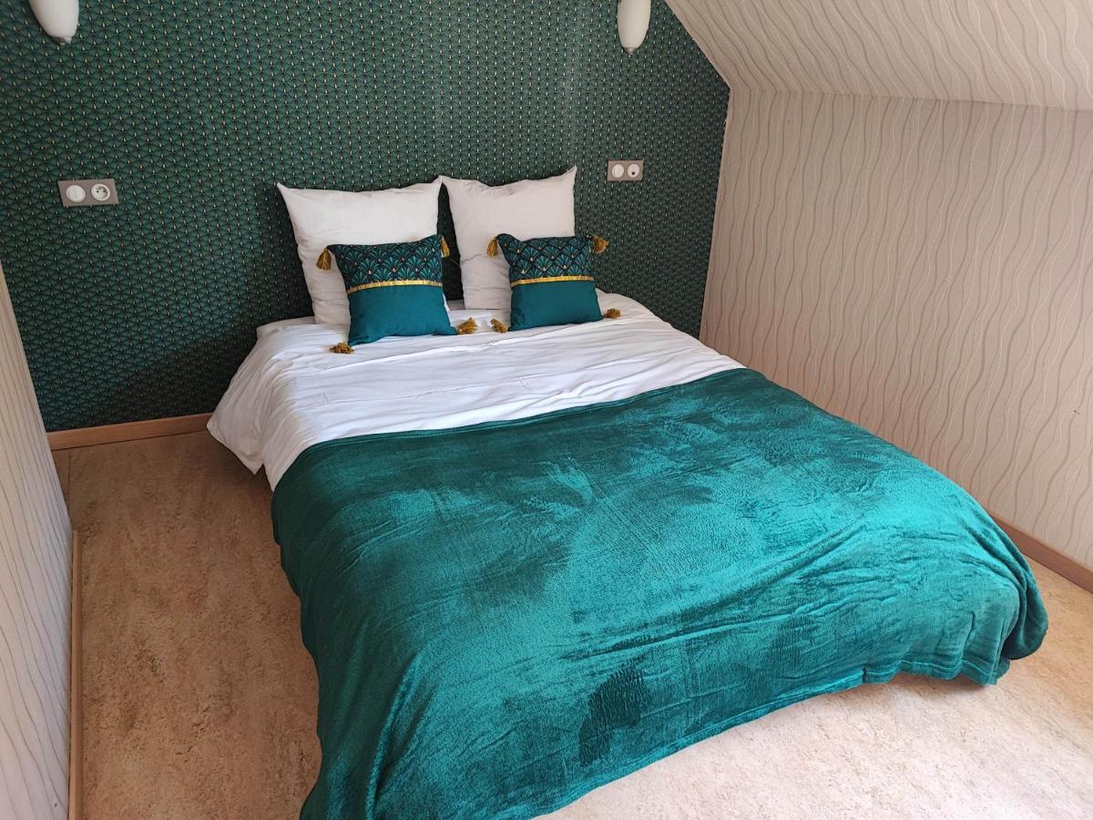 Hotel La Madeleine à Saint-Benoît-sur-Loire Extérieur photo