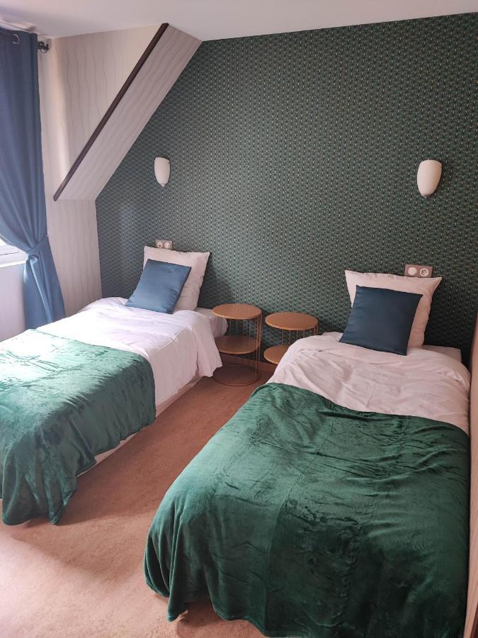 Hotel La Madeleine à Saint-Benoît-sur-Loire Extérieur photo