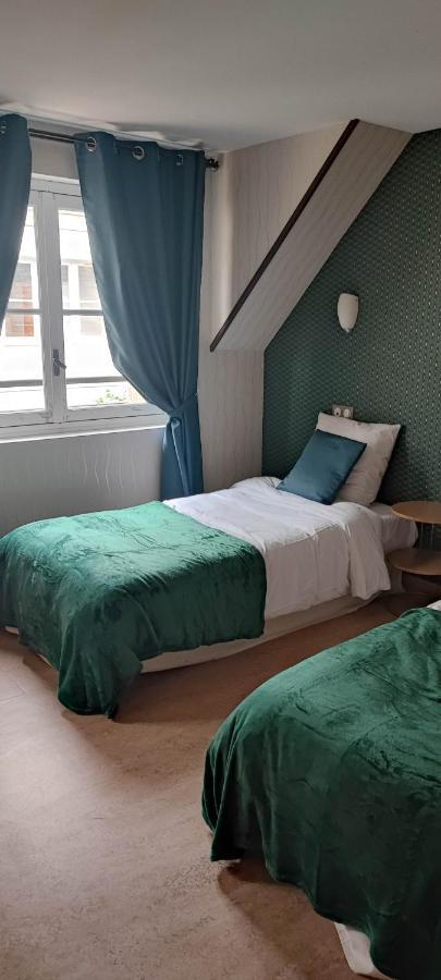 Hotel La Madeleine à Saint-Benoît-sur-Loire Extérieur photo