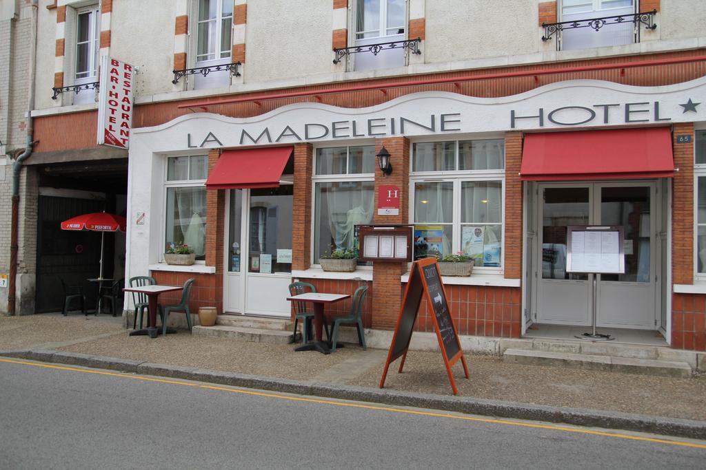 Hotel La Madeleine à Saint-Benoît-sur-Loire Extérieur photo