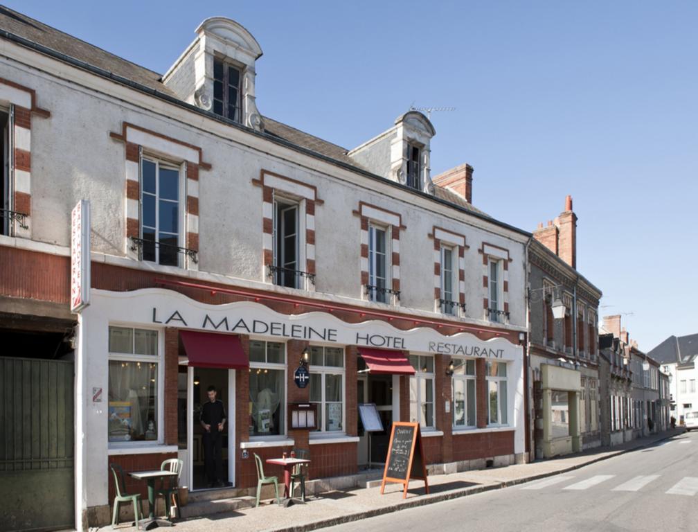 Hotel La Madeleine à Saint-Benoît-sur-Loire Chambre photo