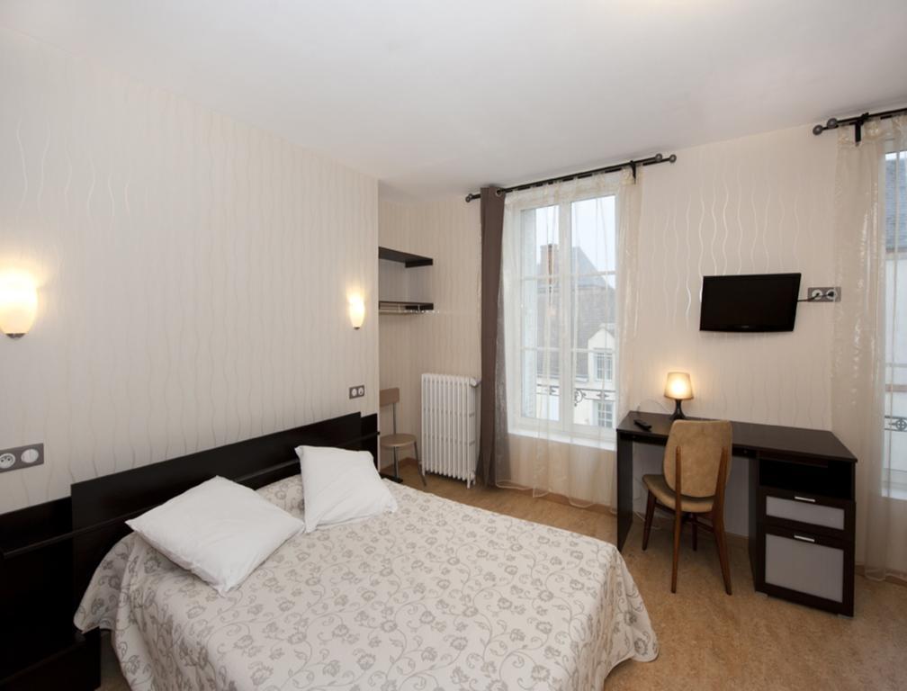 Hotel La Madeleine à Saint-Benoît-sur-Loire Chambre photo