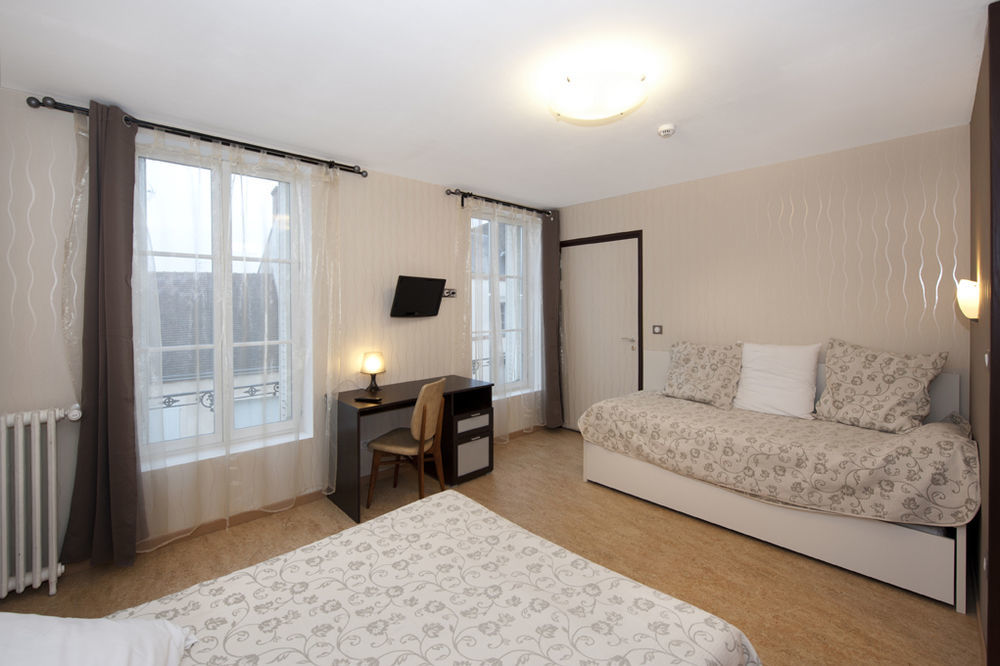 Hotel La Madeleine à Saint-Benoît-sur-Loire Extérieur photo